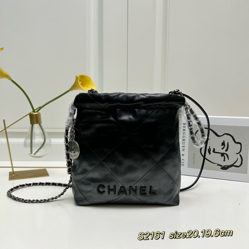 Ch**el hobo 22 bags